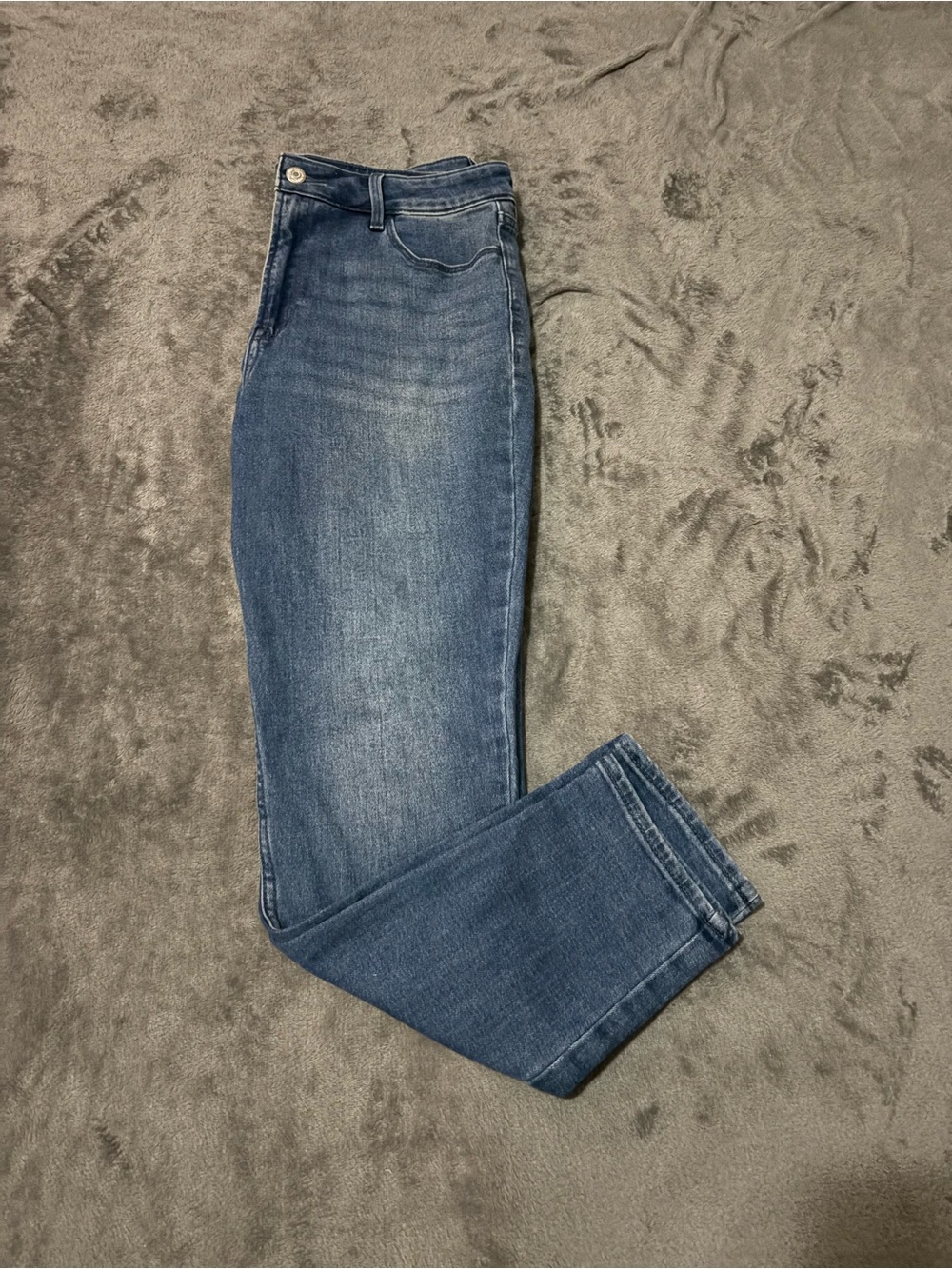Old Navy Skinny Jeans in Dark Blue Wash